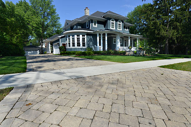 Commercial Driveway Pavers in North Weeki Wachee, FL